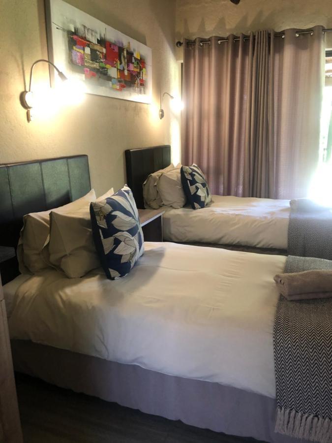 Jock Of The Bushveld Hotel Barberton Kültér fotó